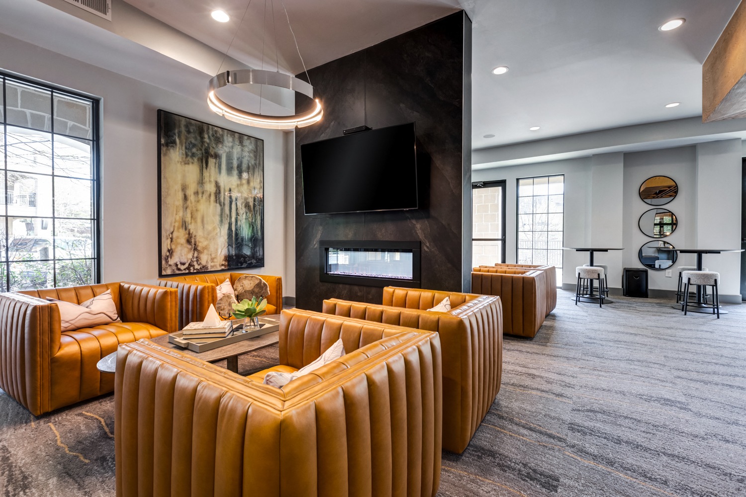 District West is a similar property to Avalon Apartments located in Greenville